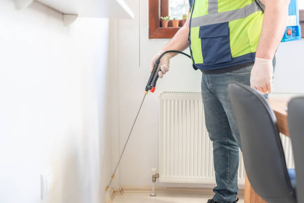 Best Exterminator Services  in Lathrop, MO